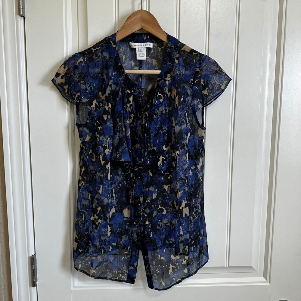 Charlotte Ronson Silk Blouse Abstract Print Ruffle Front‎ Cap Sleeve Size 2 - Picture 2 of 7